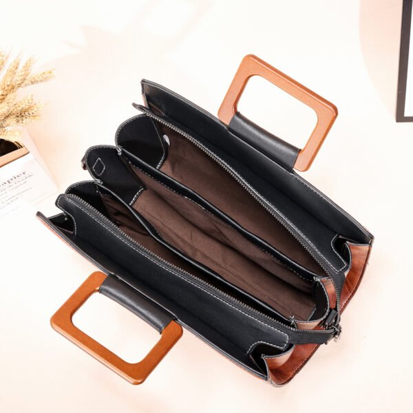 Bolso 8065# Bordado Marrón Interior