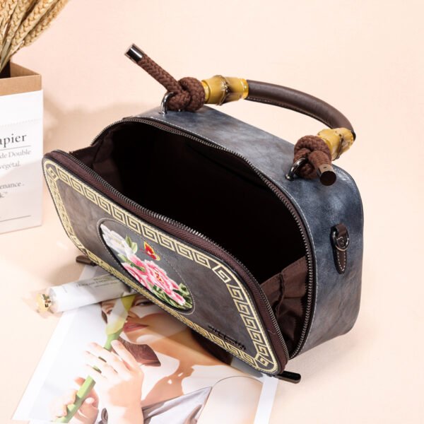 Bolso A943# Bordado Gris Interior